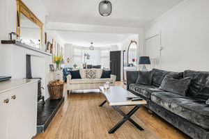 Lounge- click for photo gallery